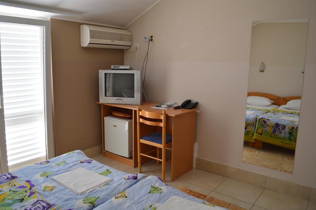 Kangaroo Hotel