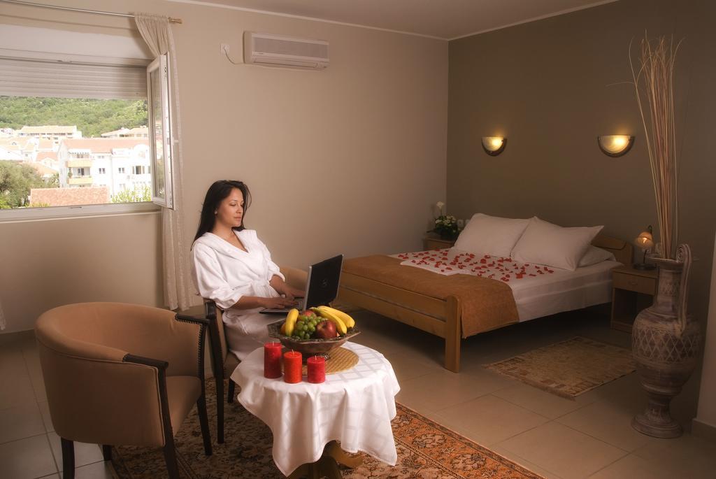 Hotel Kangaroo 2*